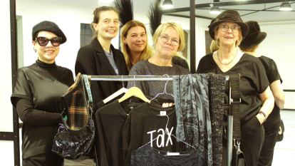 Bild zur Veranstaltung "Schwarzmarkt" - Secondhand-Markt für Frauen und FLINTA